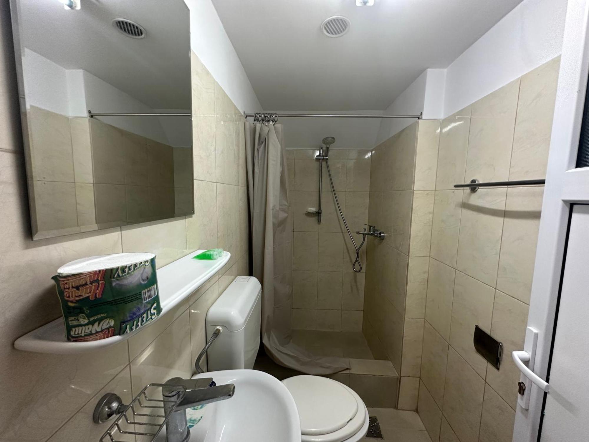 Casa Rustic Cazare Pitesti Ngoại thất bức ảnh